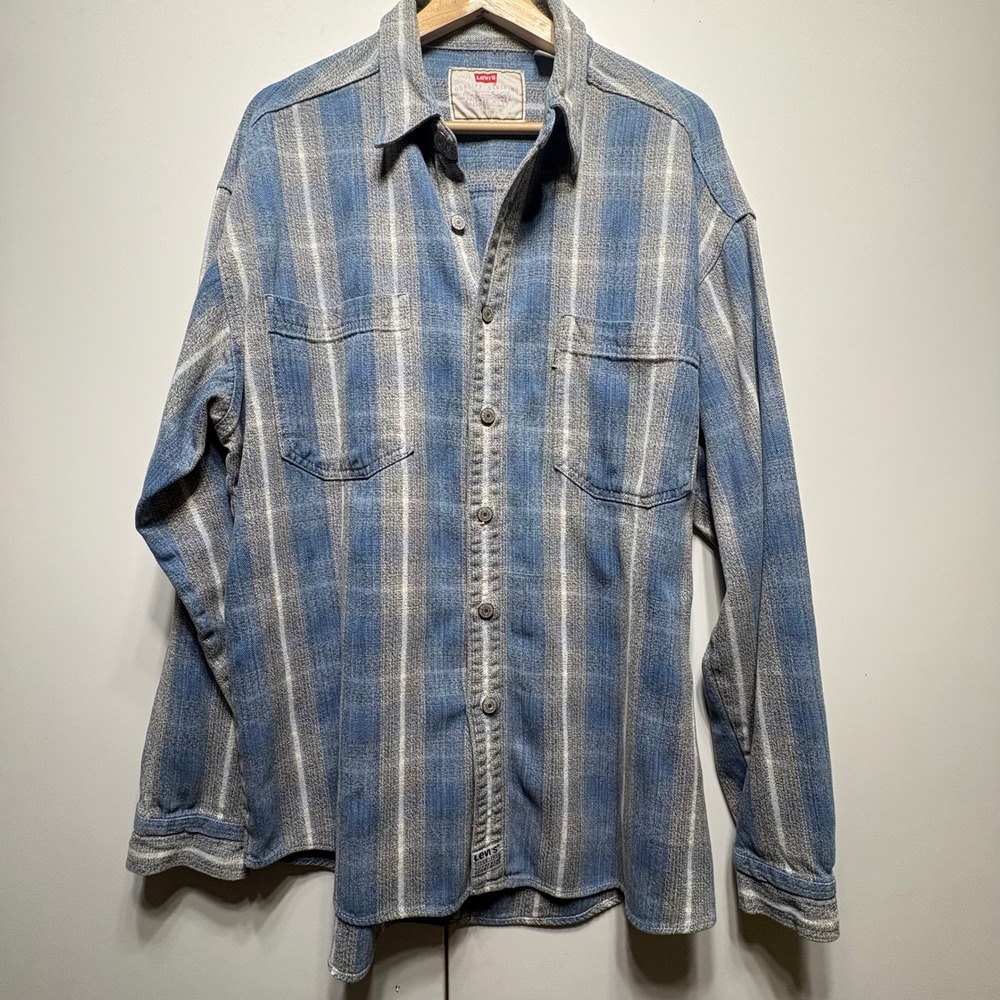 Levi's Quality Clothing Shirt Mens L Blue Grey Stripe Cotton Long Sleeve Button